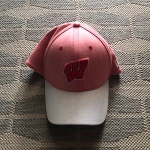 Wisconsin Badgers fitted hat